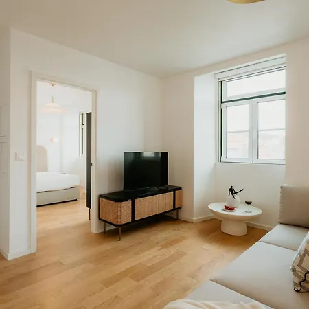 Pink House Beautiful 2 Bedroom Flat In Center Appartement Lisboa