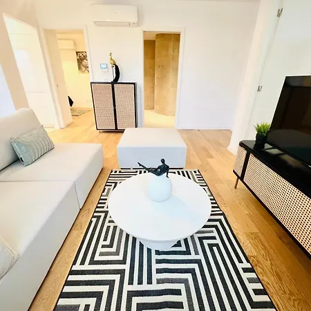 Appartement Pink House Beautiful 2 Bedroom Flat In Center *