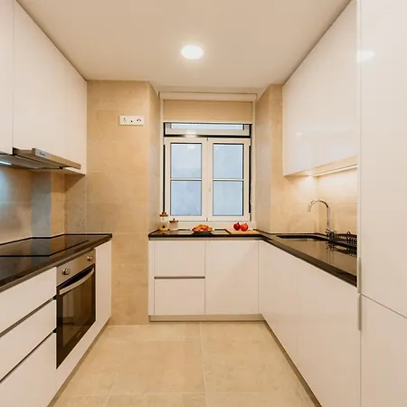 Pink House Beautiful 2 Bedroom Flat In Center *